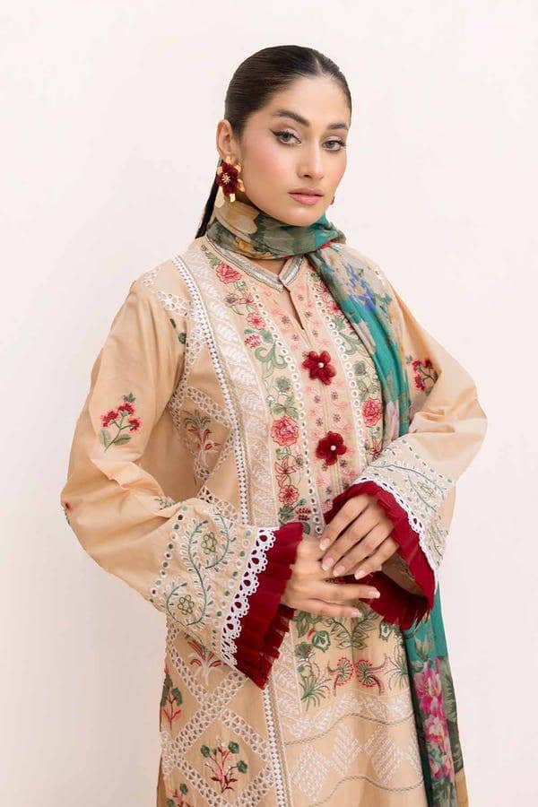 img_gul_ahmed_lawn_awwal_boutique