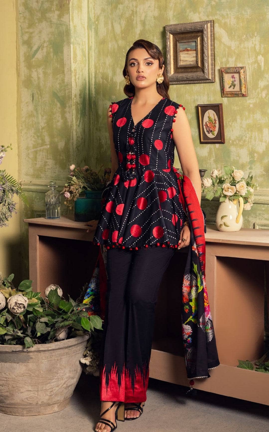 img_gul_ahmed_lawn_24_awwal_boutique