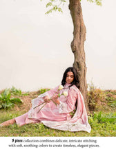 img_gul_ahmed_spring_summer_25_awwal_boutique