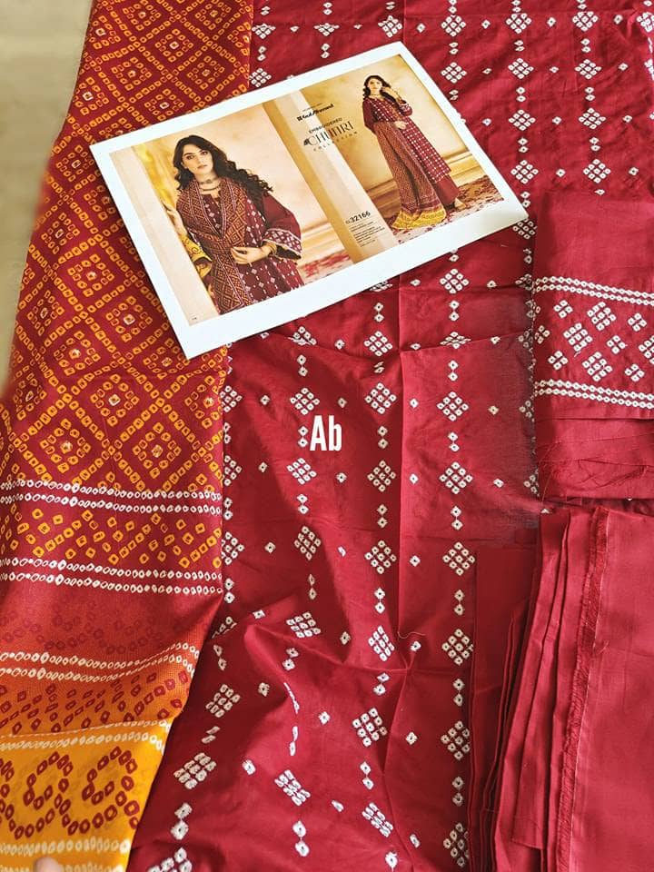 img_gul_ahmed_lawn_23_awwal_boutique