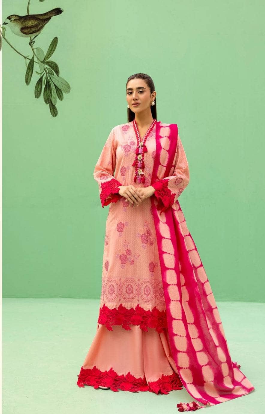 img_gul_ahmed_lawn_awwal_boutique