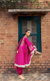 img_gul_ahmed_lawn_24_awwal_boutique