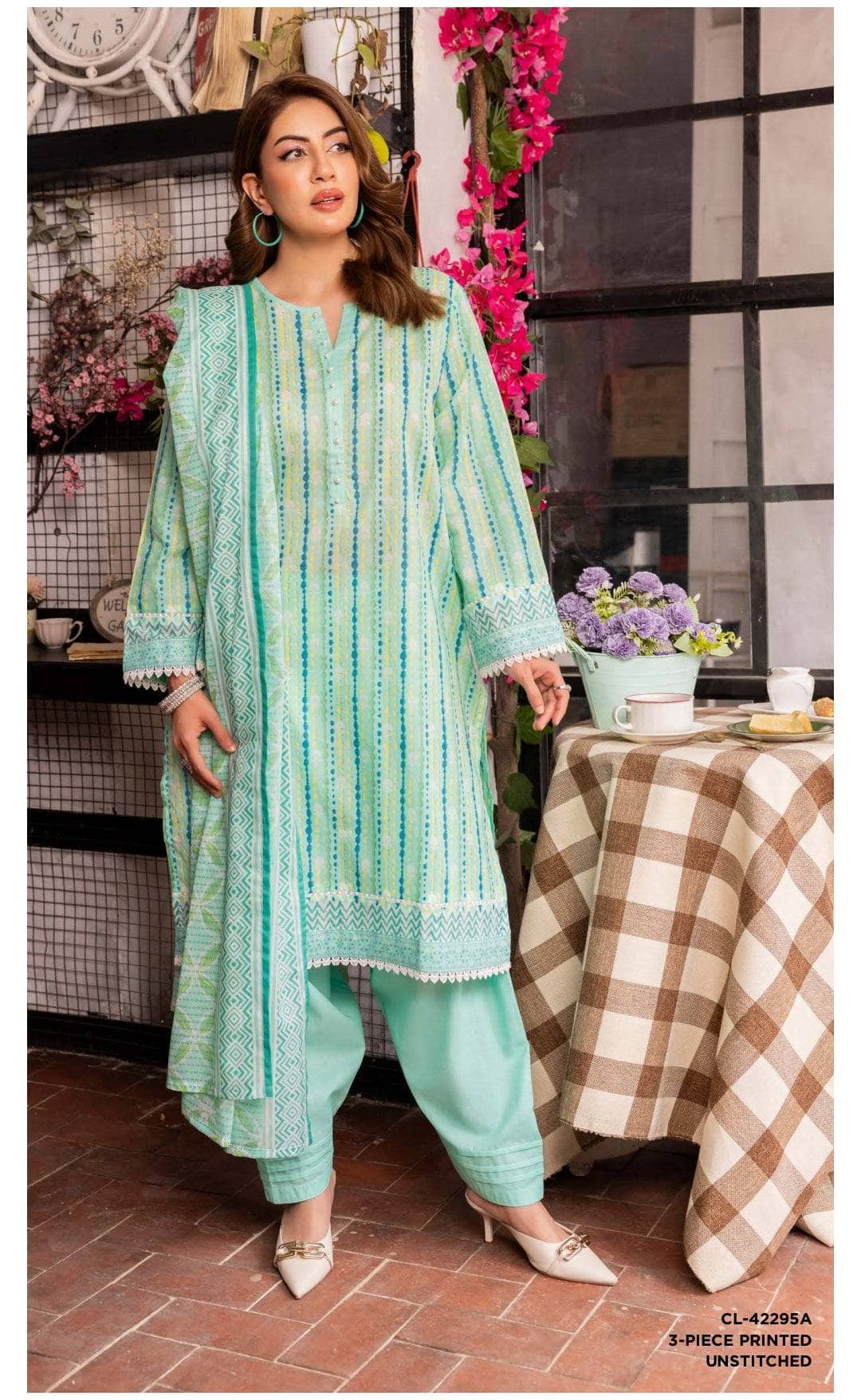 img_gul_ahmed_summer_24_awwal_boutique