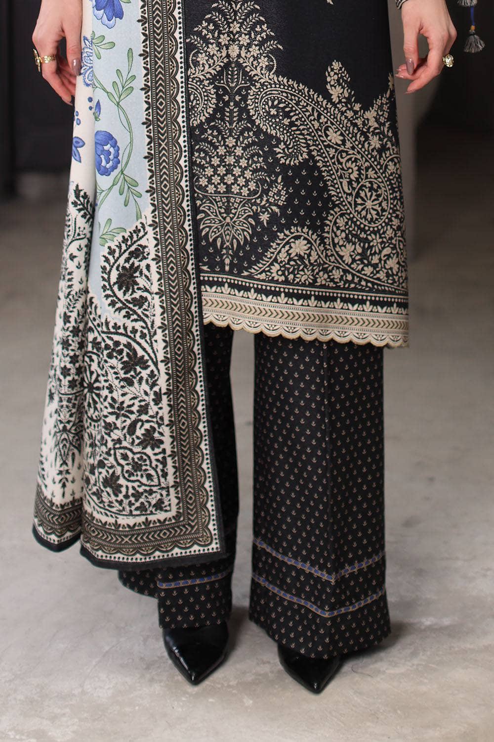 Gul Ahmed Arctic Aura/Karandi/AY 62024