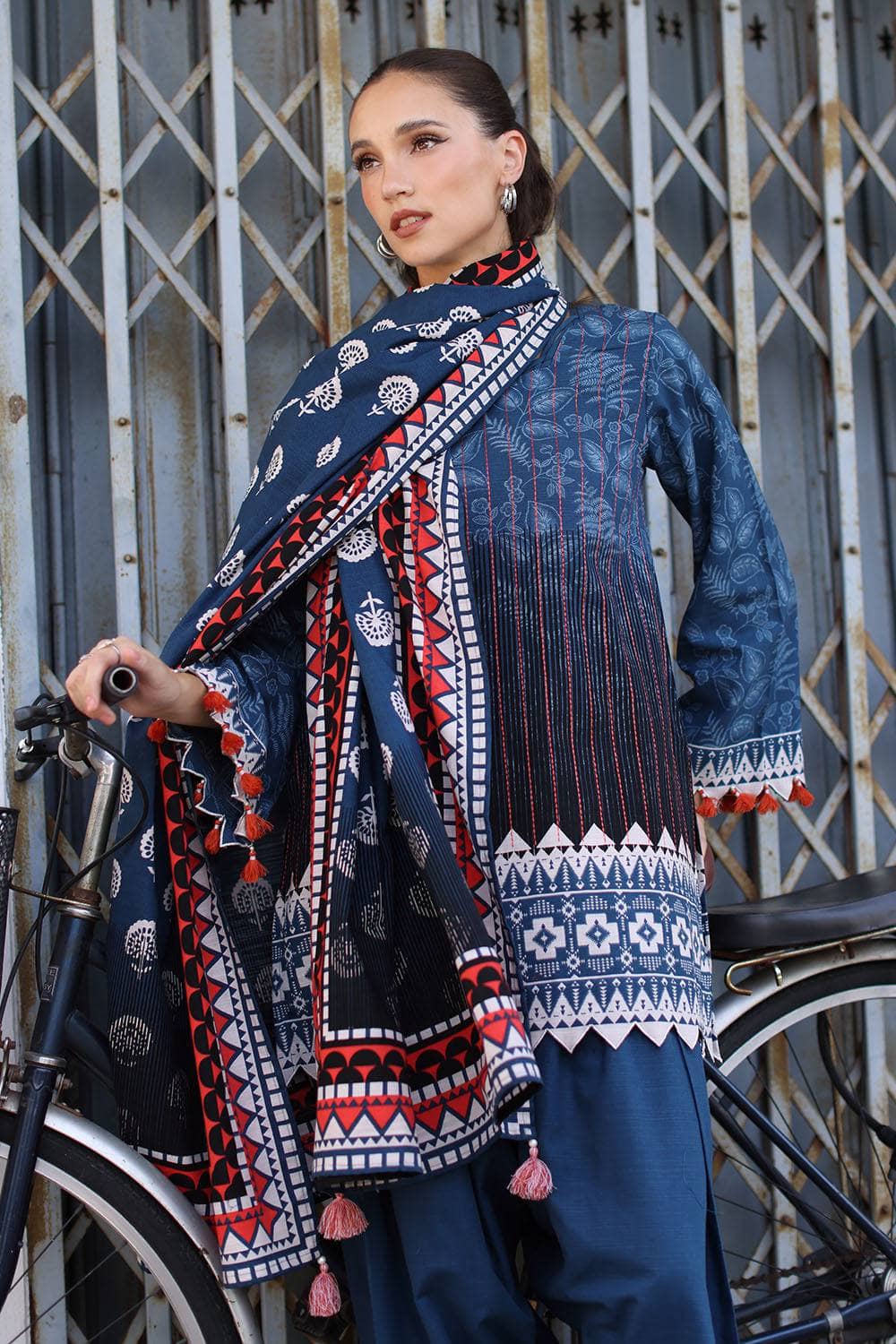 Gul Ahmed Arctic Aura/Khaddar/K 52048