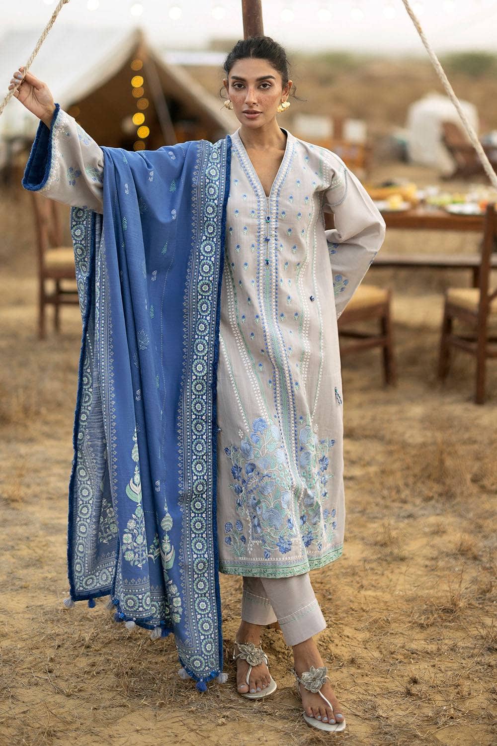 img_gul_ahmed_khaddar_awwal_boutique