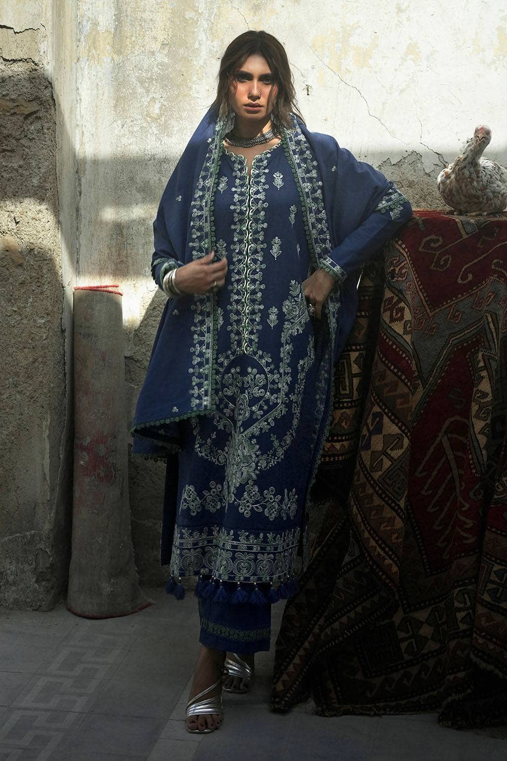 img_gul_ahmed_winter_awwal_boutique