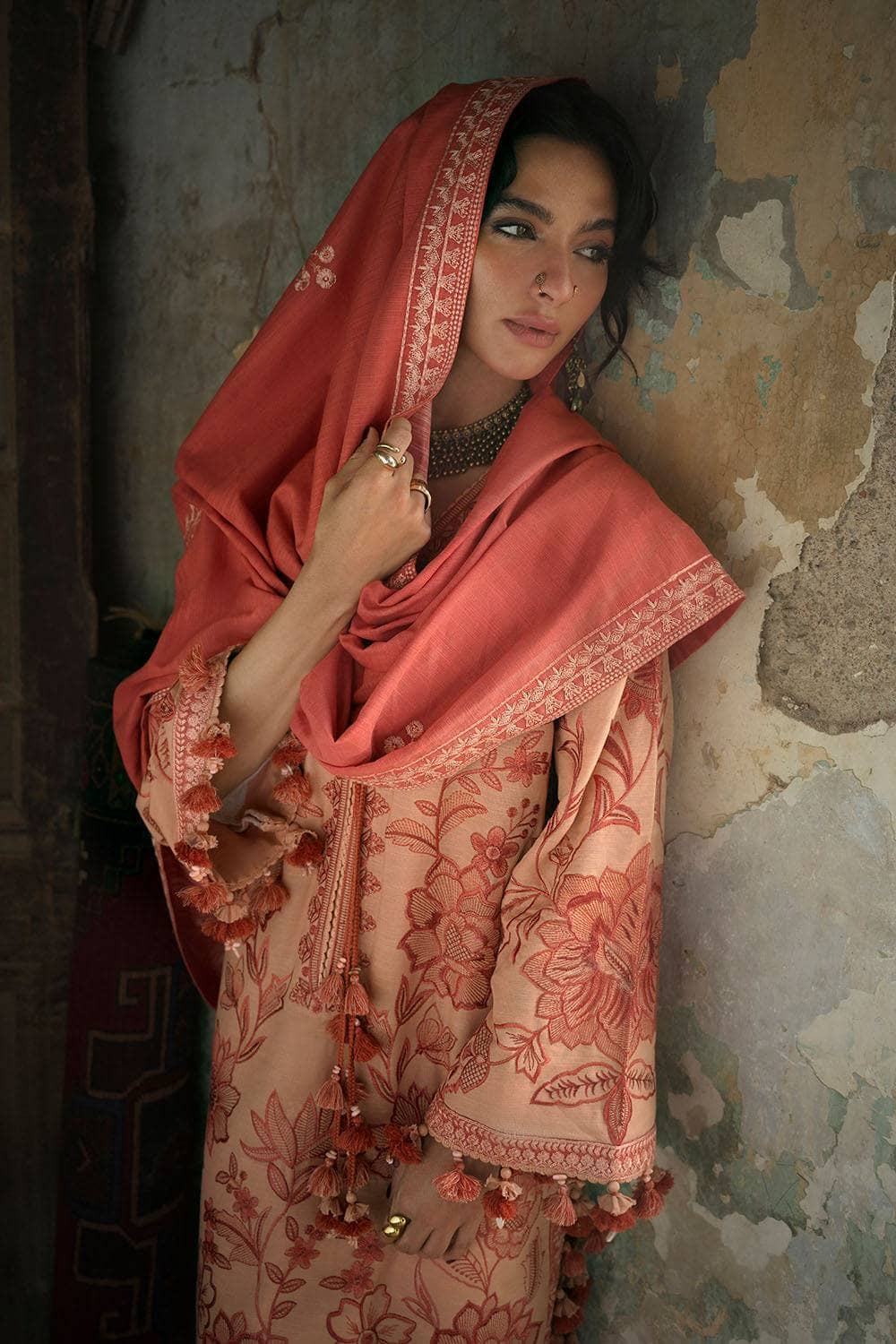 img_gul_ahmed_winter_awwal_boutique