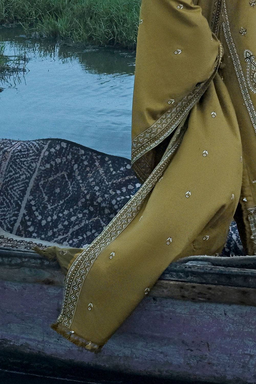 Gul Ahmed  Charm Of Winter/Pashmina/AP62002