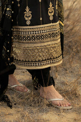 img_gul_ahmed_khaddar_awwal_boutique