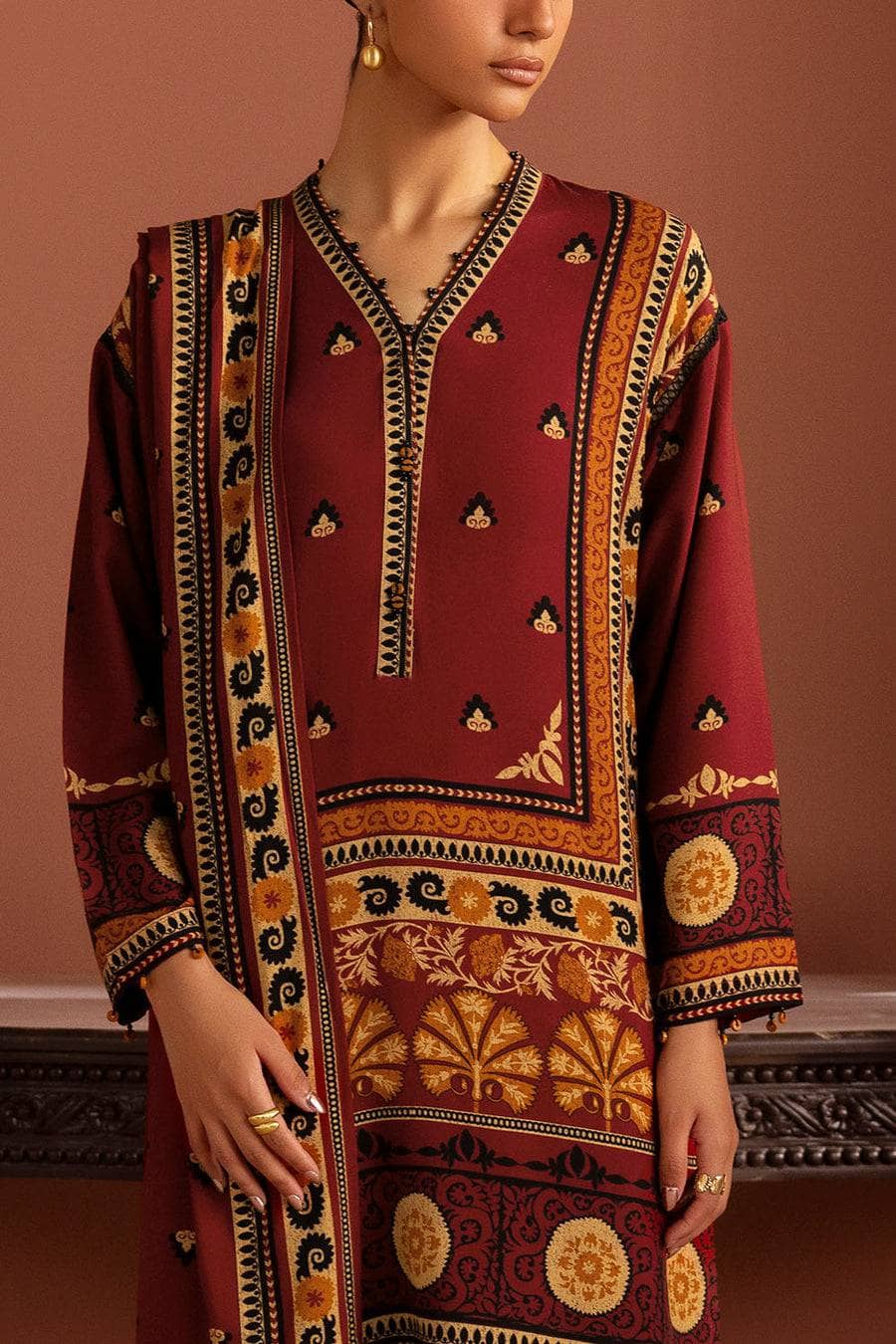 Gul Ahmed Crafted In Winter/LT 62010