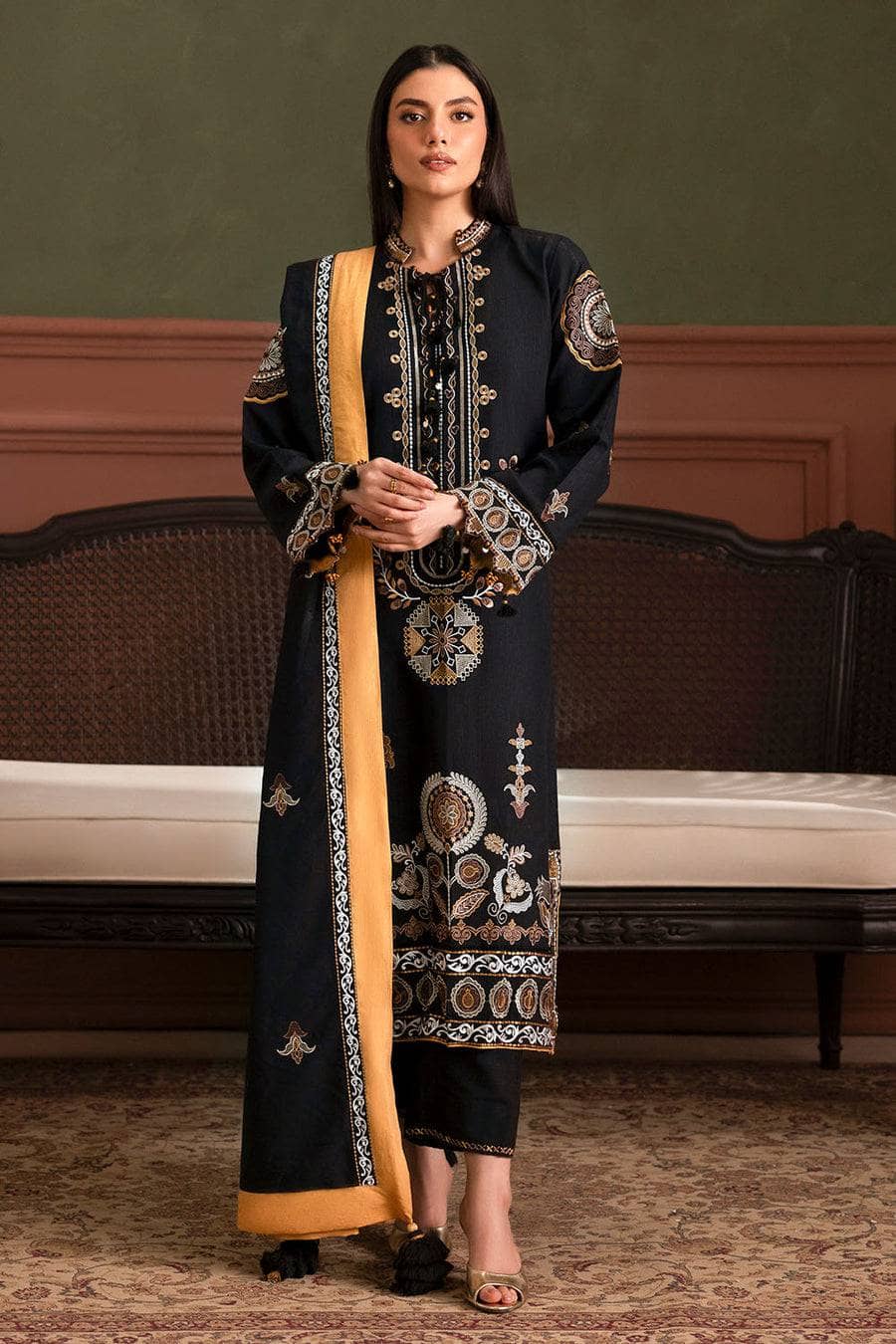 ing_gul_ahmed_winter_awwal_boutique