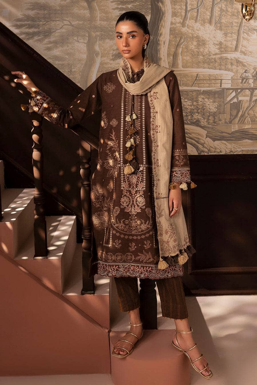 img_gul_ahmed_winter_awwal_boutique