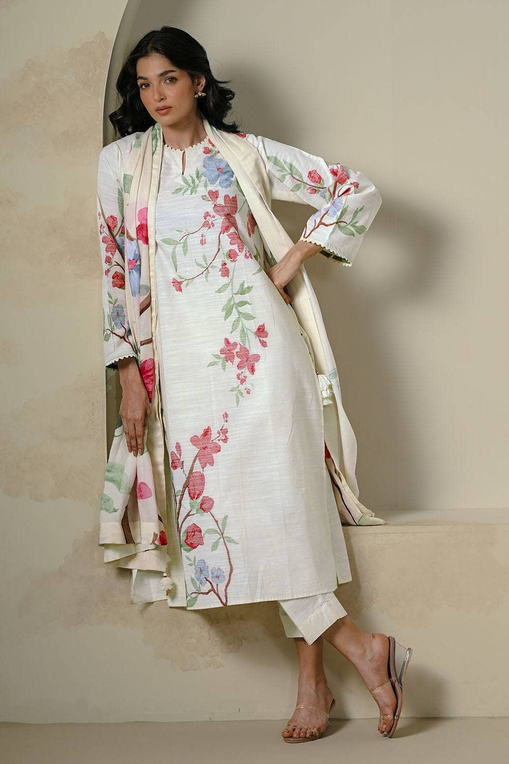 Gul Ahmed  Naqsh Winter/CD-62030/Corduroy Suit