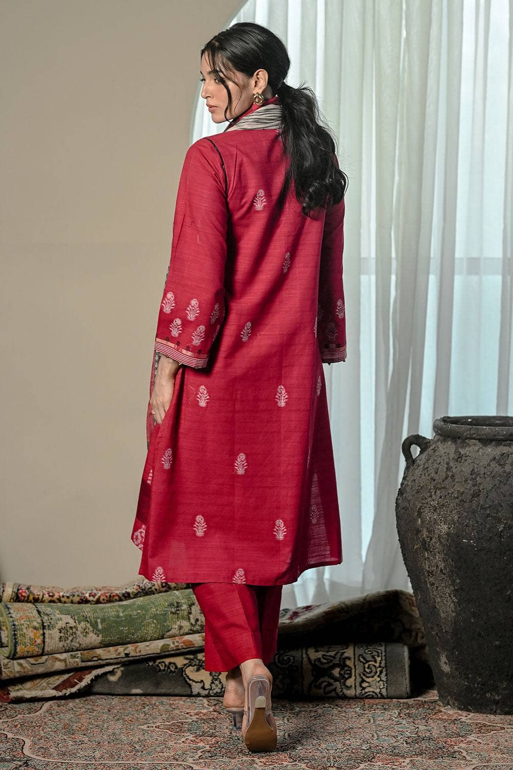 Gul Ahmed  Naqsh Winter/MJ -62030/Jacquard Suit