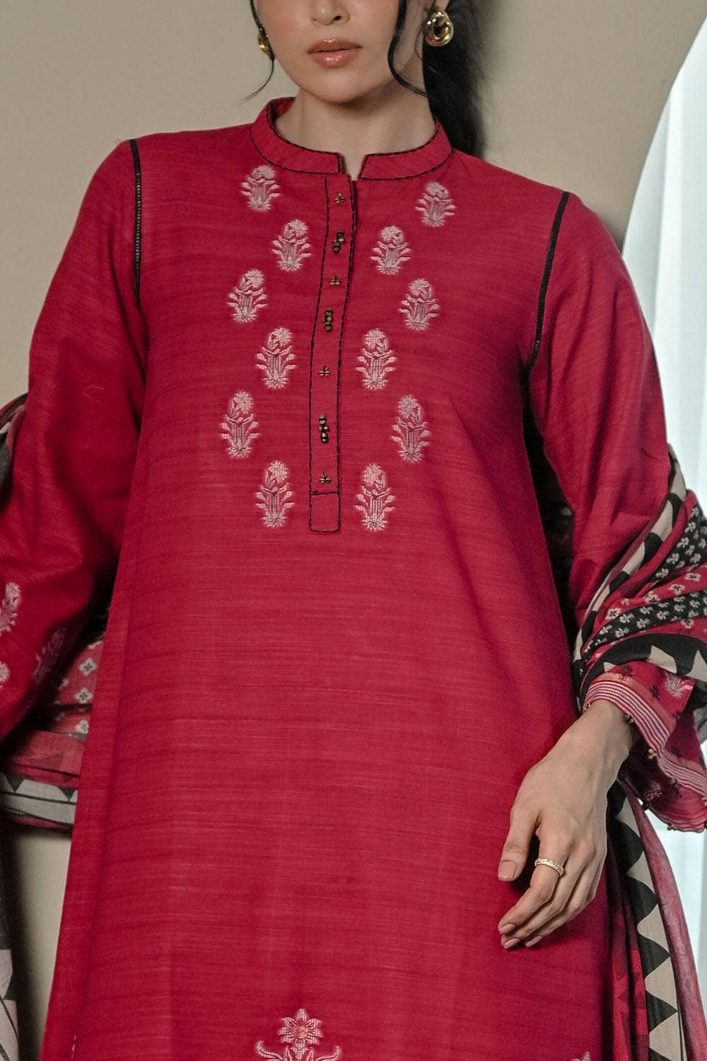 Gul Ahmed  Naqsh Winter/MJ -62030/Jacquard Suit