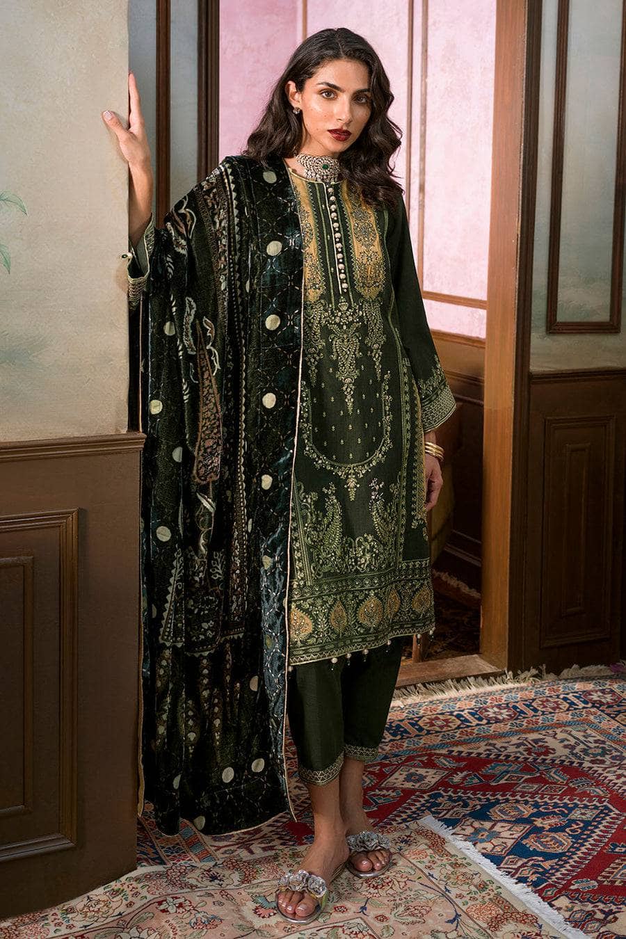 img_gul_ahmed_whisoers_of_the_season_awwal_boutique