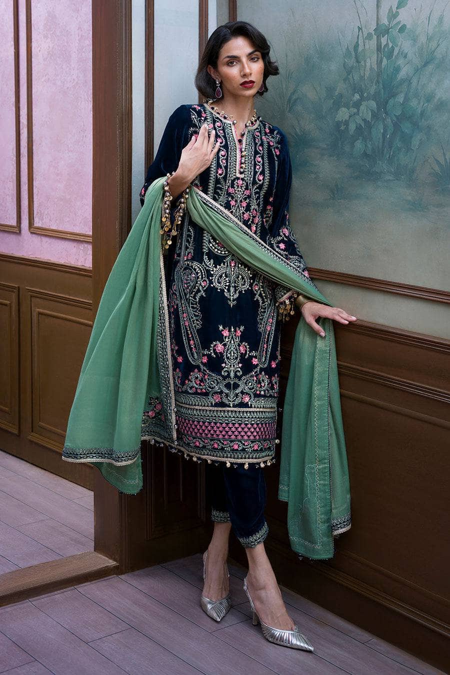 img_gul_ahmed_whisoers_of_the_season_awwal_boutique
