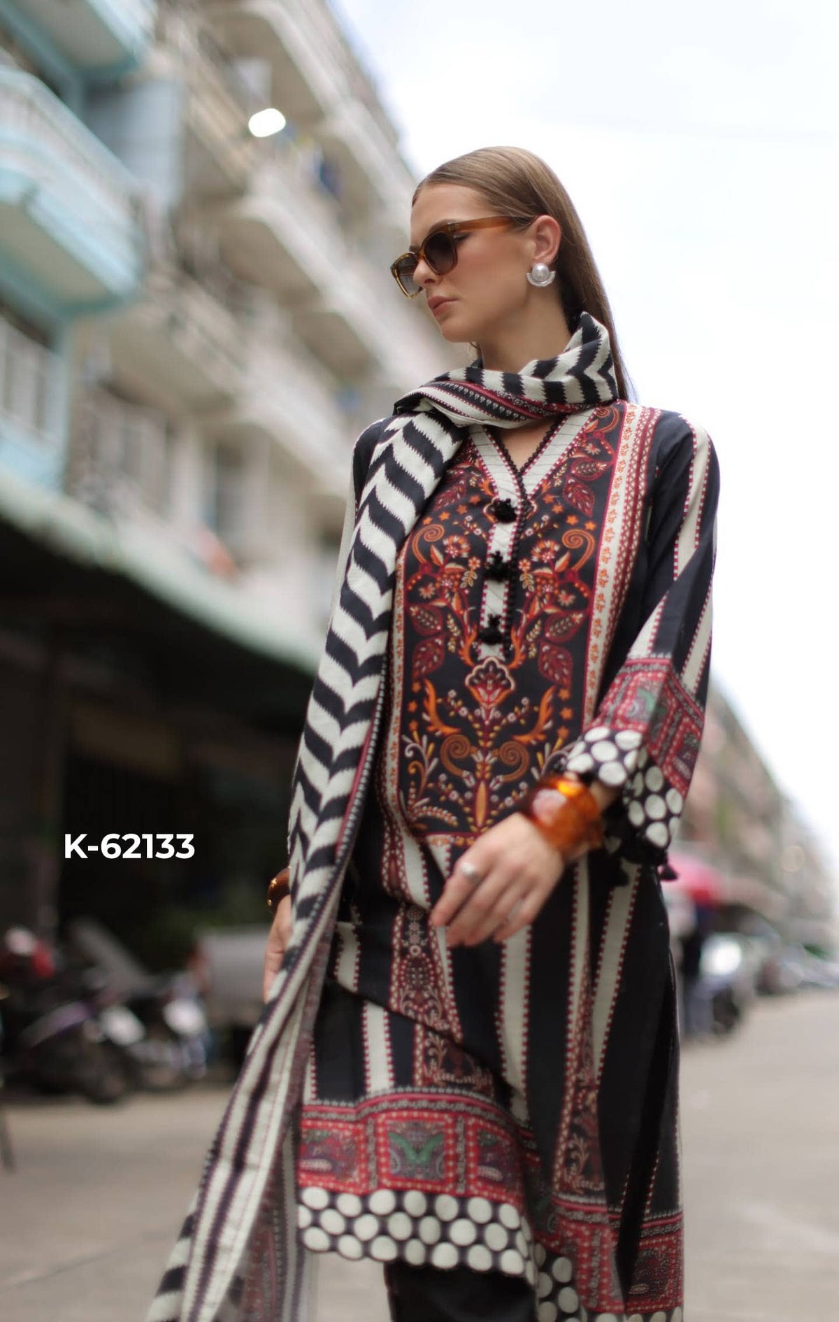 img_gul_ahmed_khaddar_winter_awwal_boutique