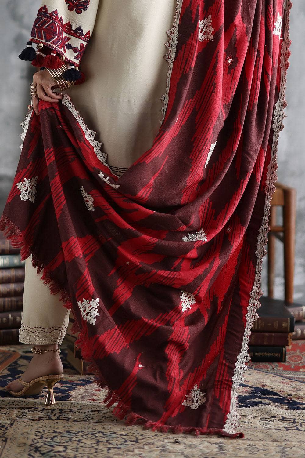 img_gul_ahmed_winter_story_awwal_boutique