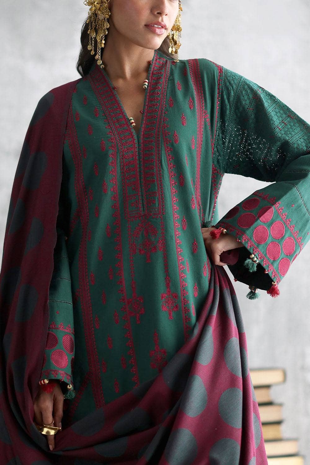 img_gul_ahmed_winter_story_awwal_boutique