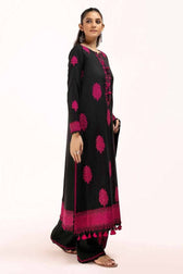 img_gul_ahmed_winter_24_Awwal_boutique