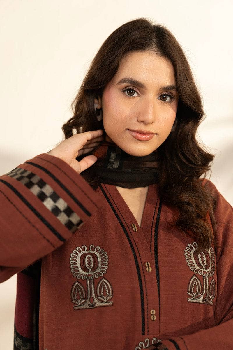 Al Karam Winter 25/RTS | SHIRT, Trouser & Shawl