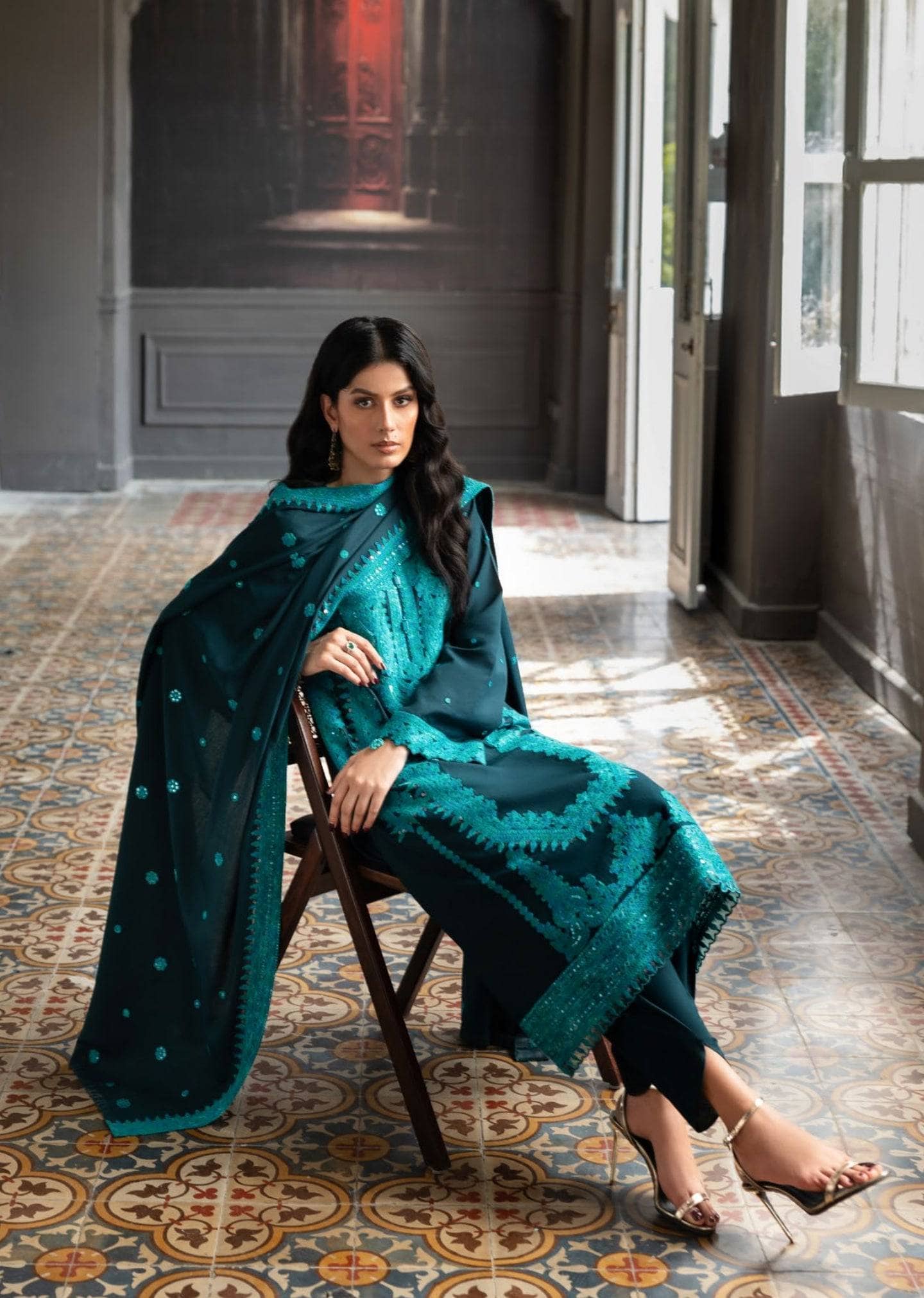 img_gul_ahmed_winter_awwal_boutique