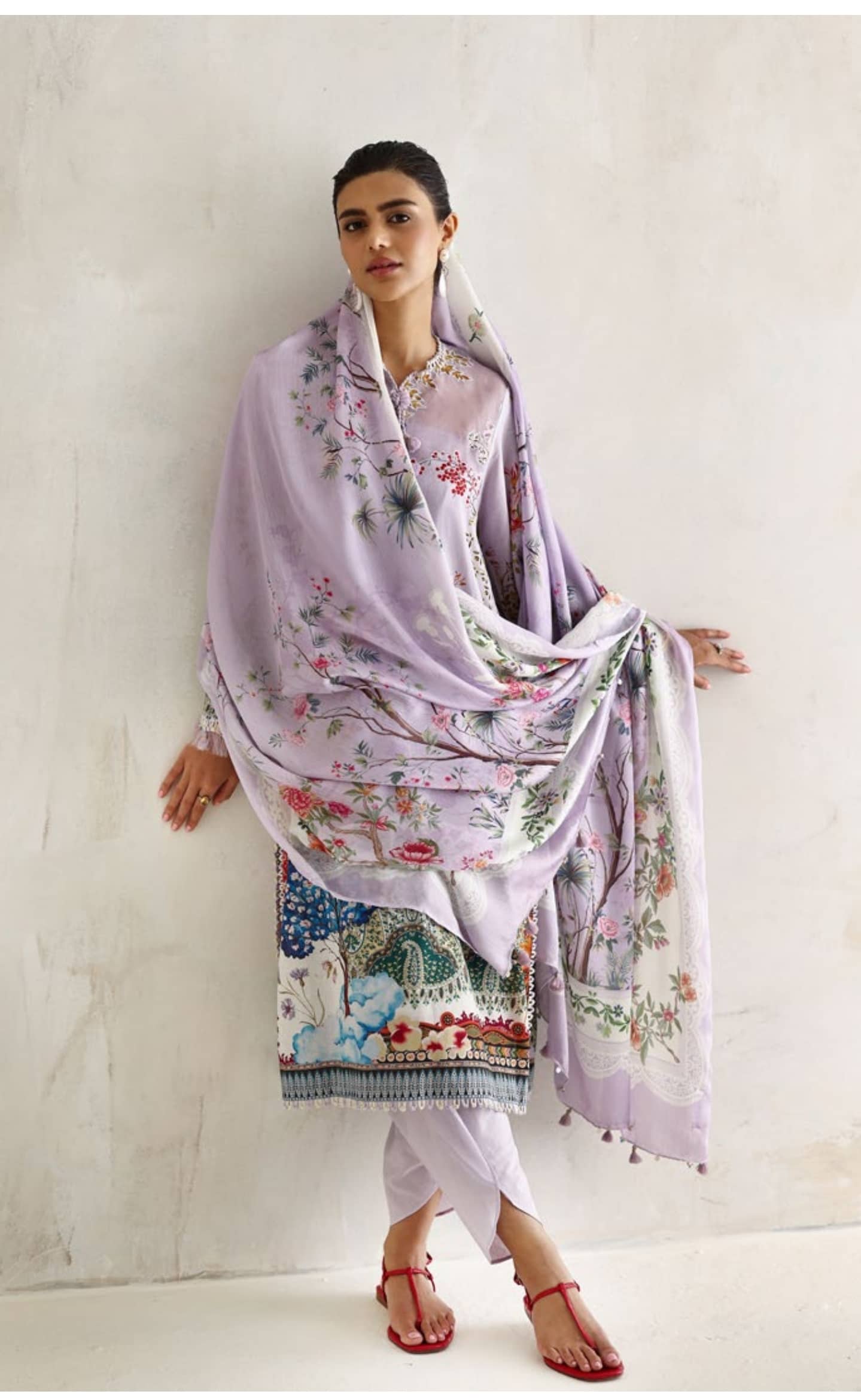 img_gul_ahmed_summer_luxe_awwal_boutique