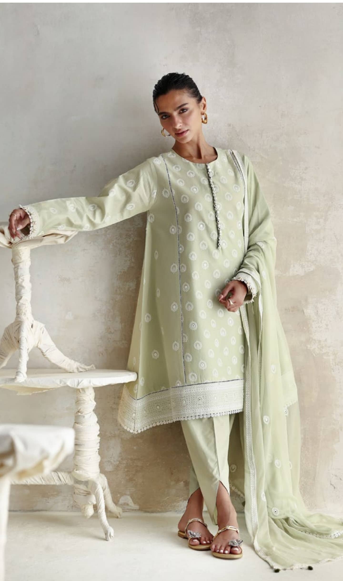 img_gul_ahmed_summer_luxe_awwal_boutique
