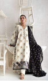 img_gul_ahmed_summer_luxe_awwal_boutique