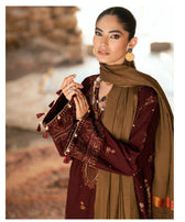 img_gul_ahmed_luxe_winter_awwal_boutique