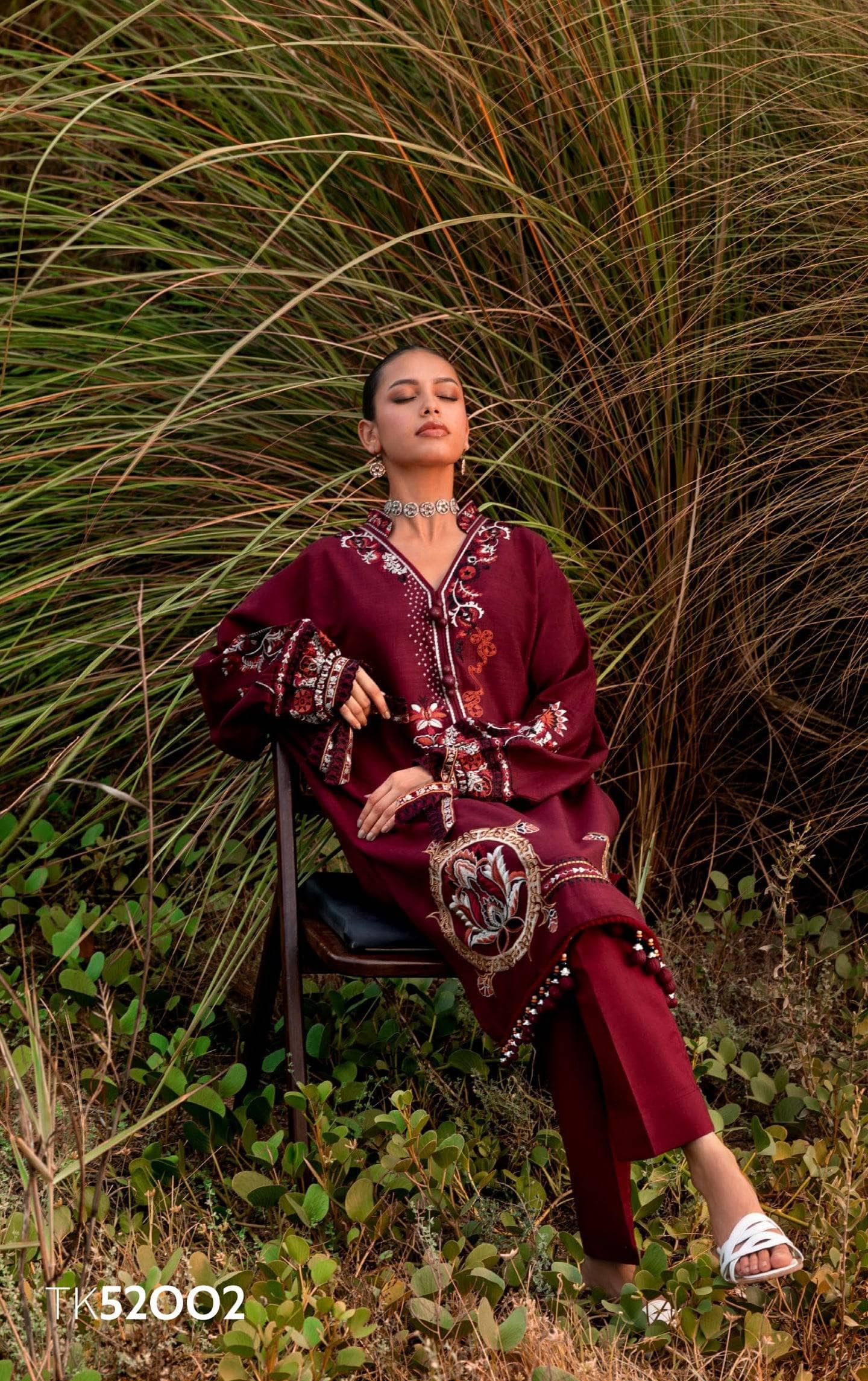 Gul Ahmed Winter Essentials/Casuals/TK 52002/Embroidered Khaddar