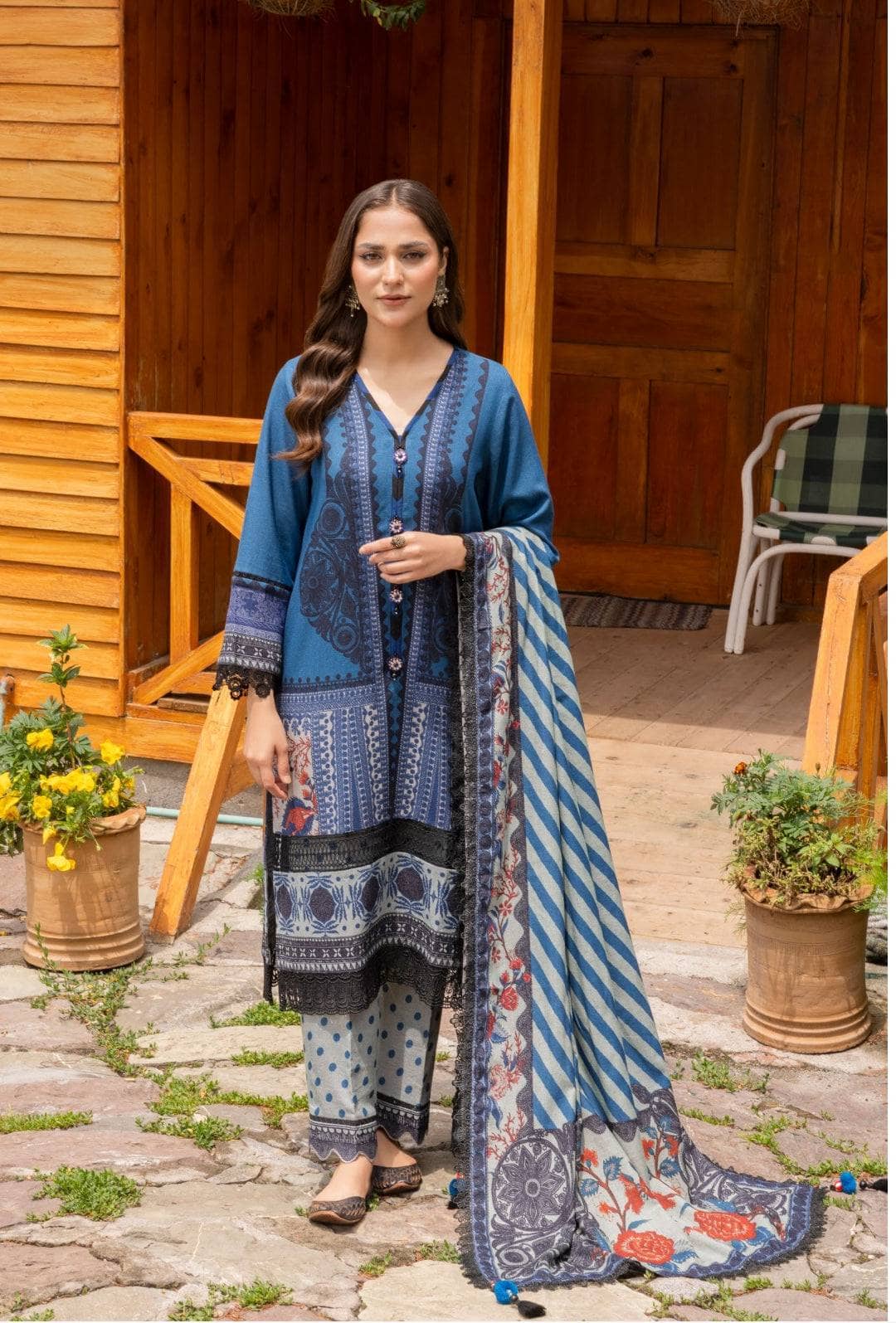 img_gul_ahmed_winter_24_awwal_boutique