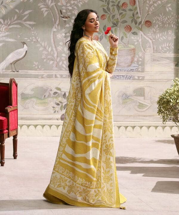 img_sapphire_winter_awwal_boutique