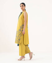 Sapphire Fall Winter 25/Embroideried Khaddar Suit/U3PEDY25V811