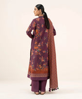 img_sapphire_winter_awwal_boutique