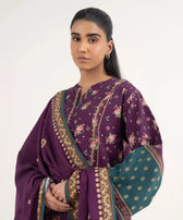 img_sapphire_winter_suit_awwal_boutique