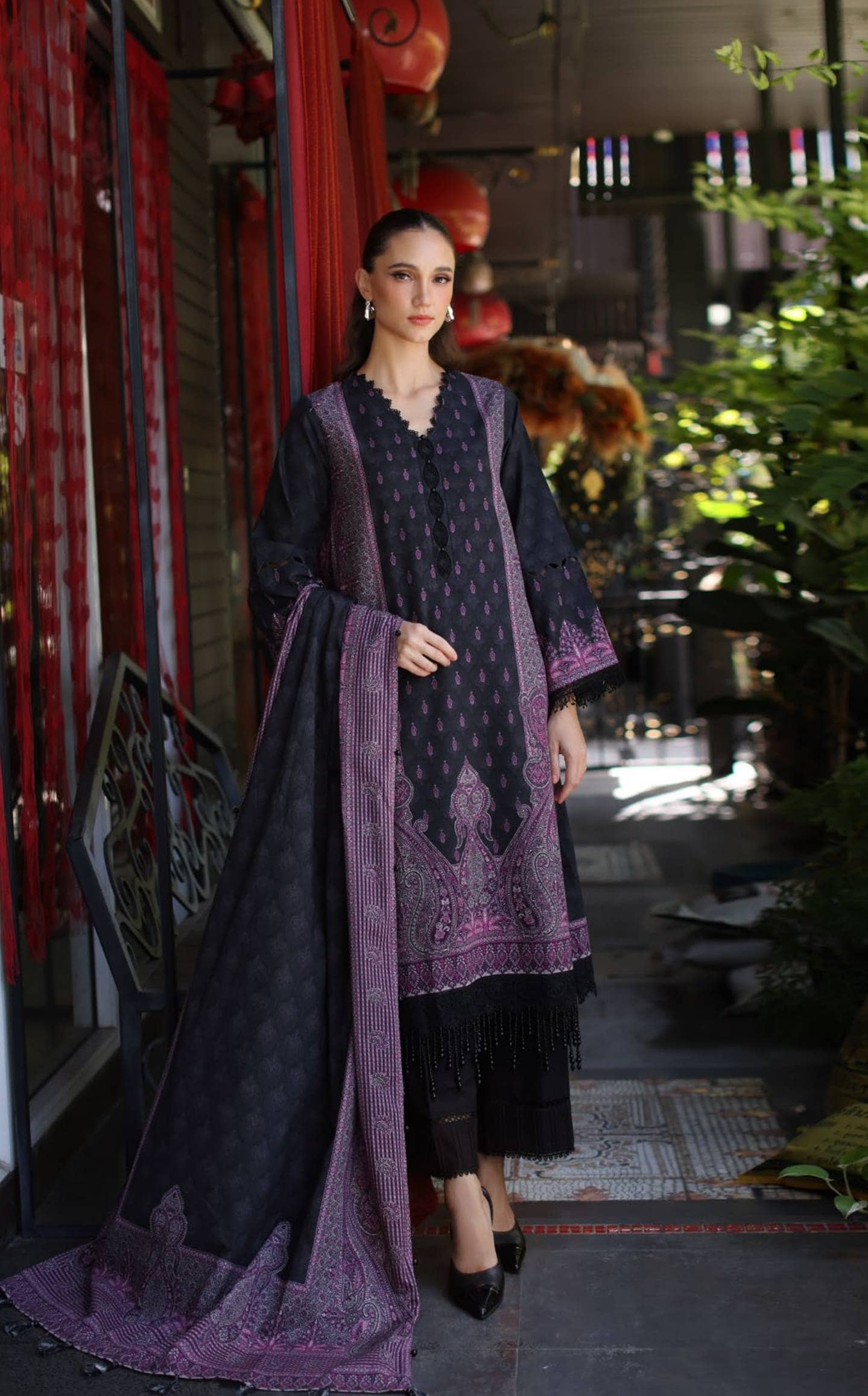 img_gul_ahmed_winter_awwal_boutique