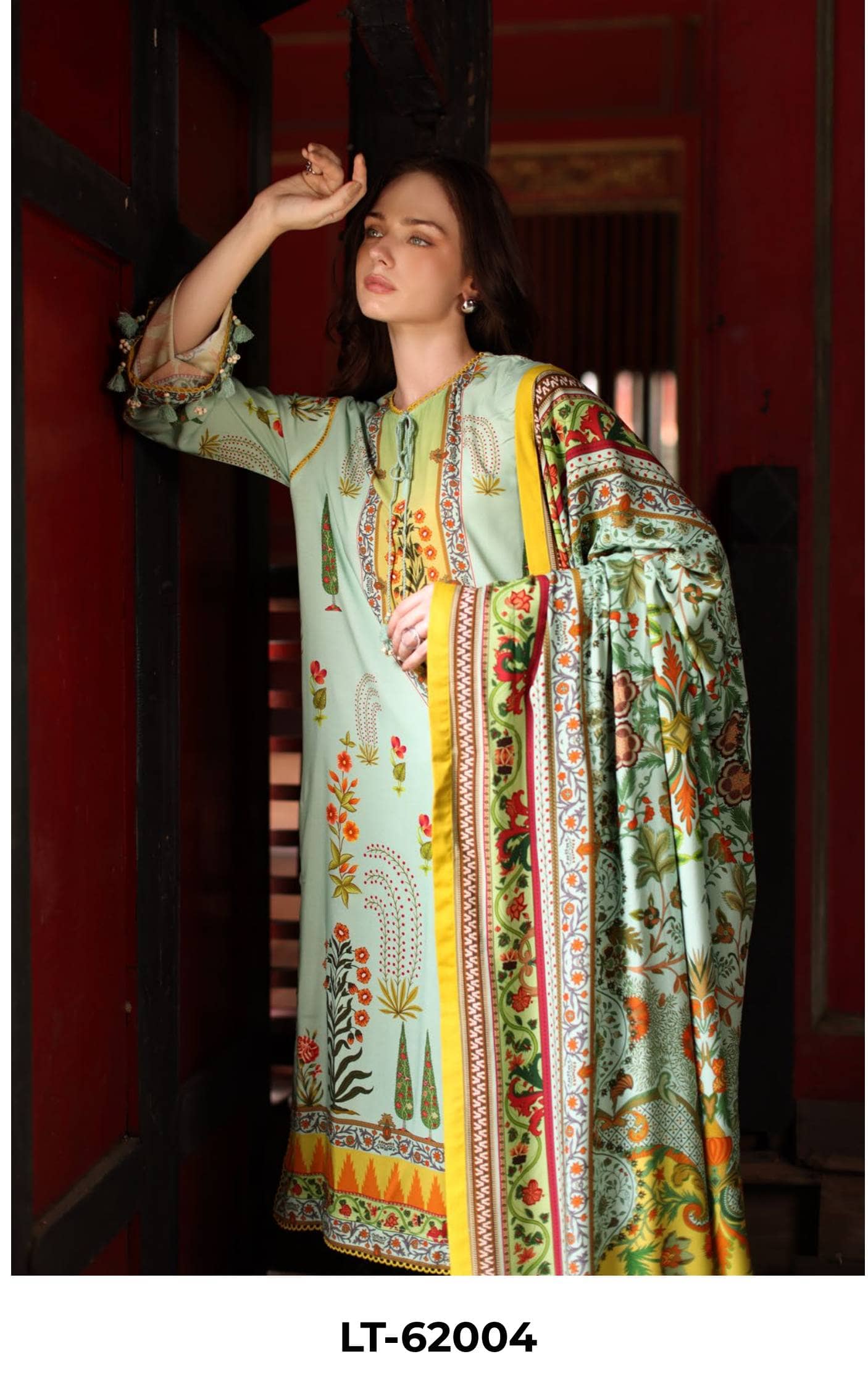Gul Ahmed Khaddar 26/LT62004