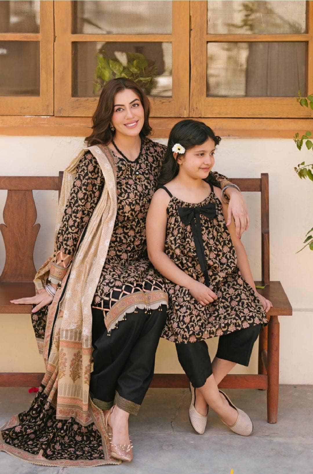 img_gul_ahmed_mothers_collection_awwal_boutique