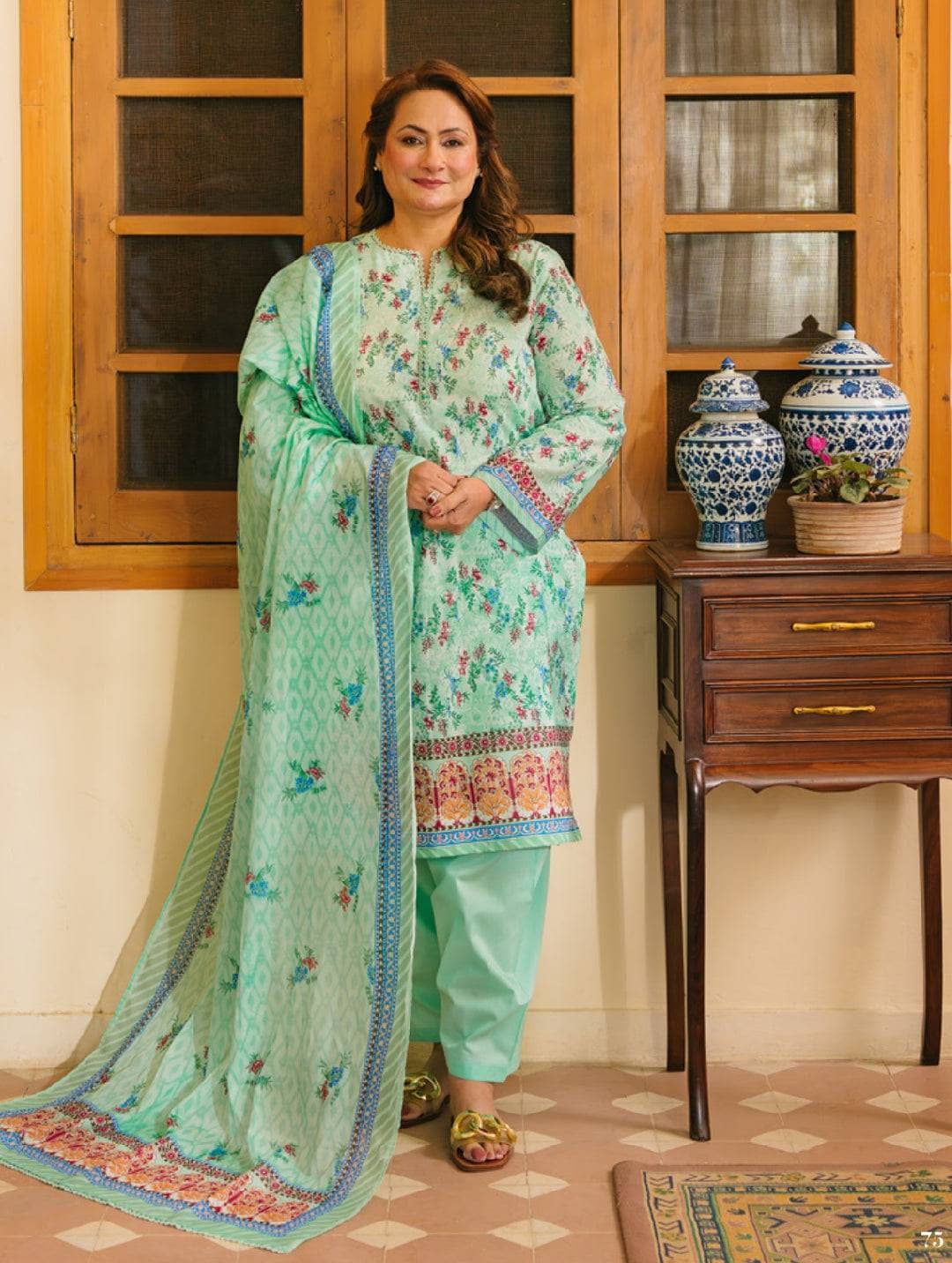 img_gul_ahmed_mothers_collection_awwal_boutique