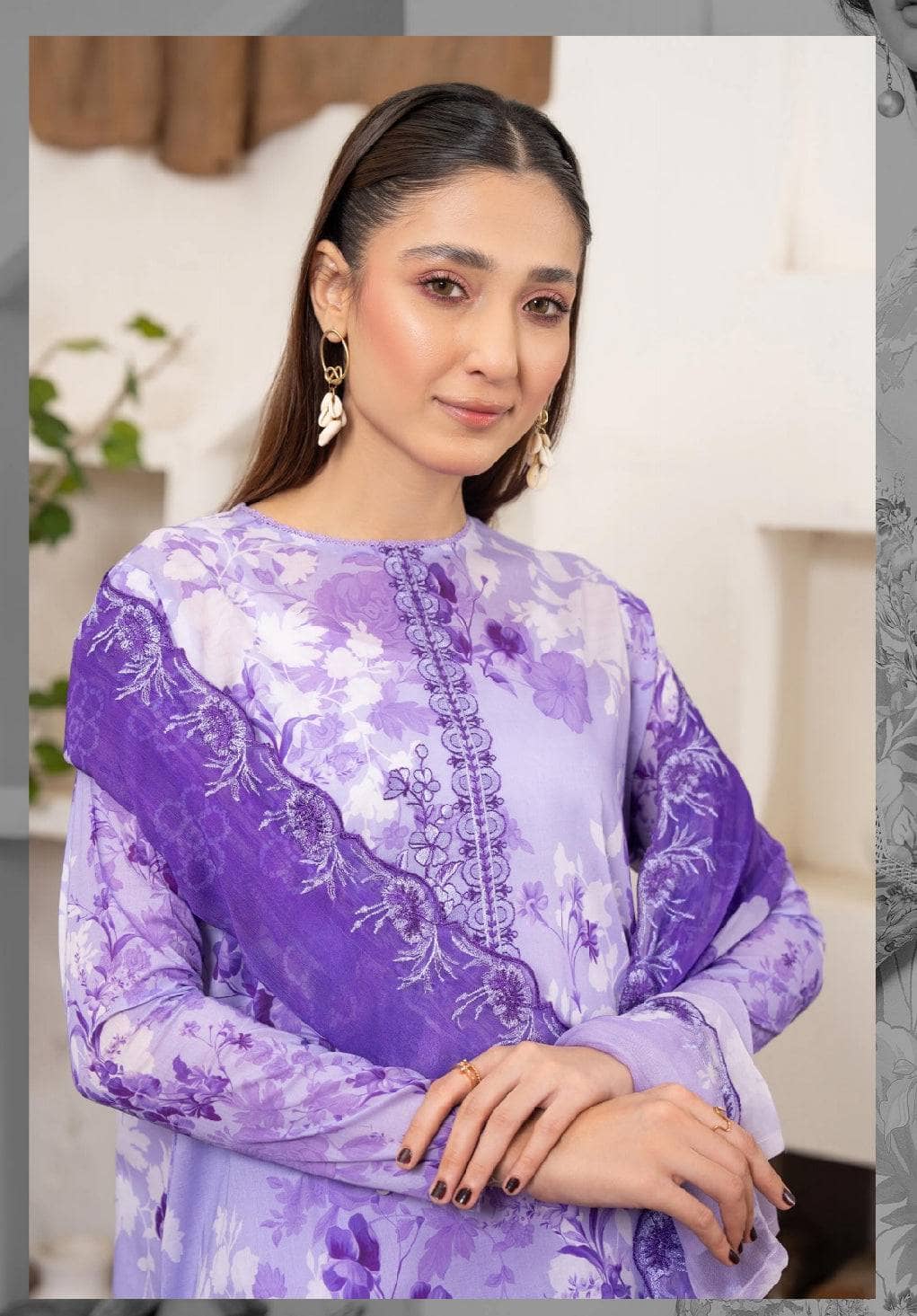 img_guljee_mishaal_lawn_awwal_boutique