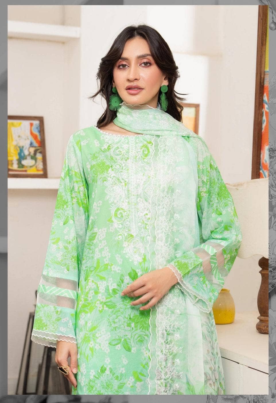 img_guljee_mishaal_lawn_awwal_boutique