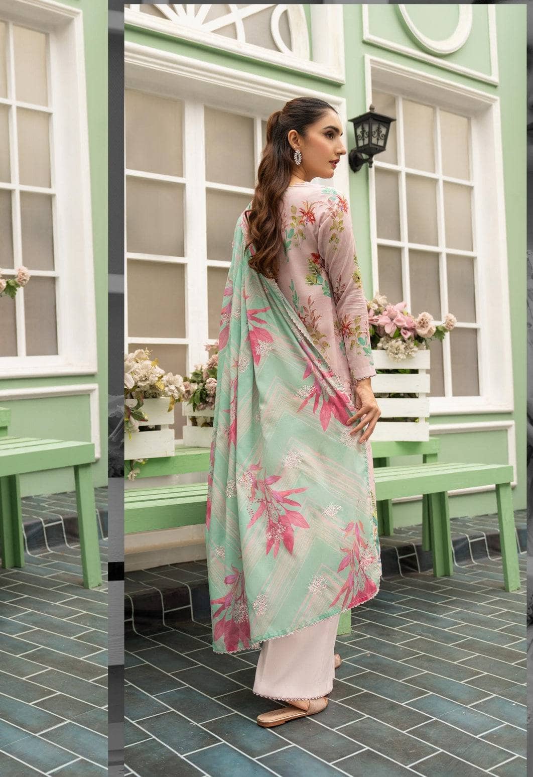 img_gul_jee_mahajal_awwal_boutique