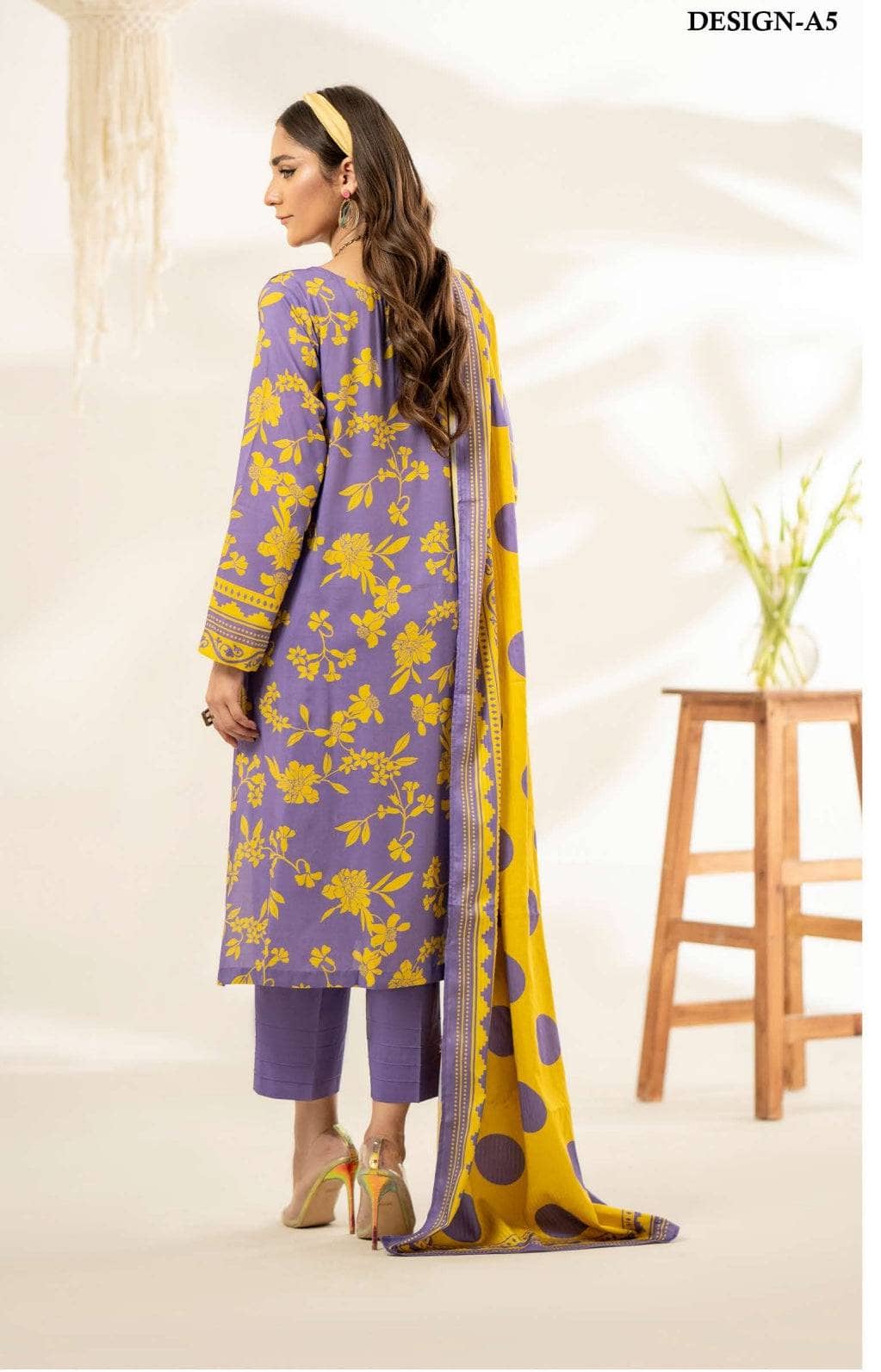 img_selene_by_guljee_linen_awwal_boutique