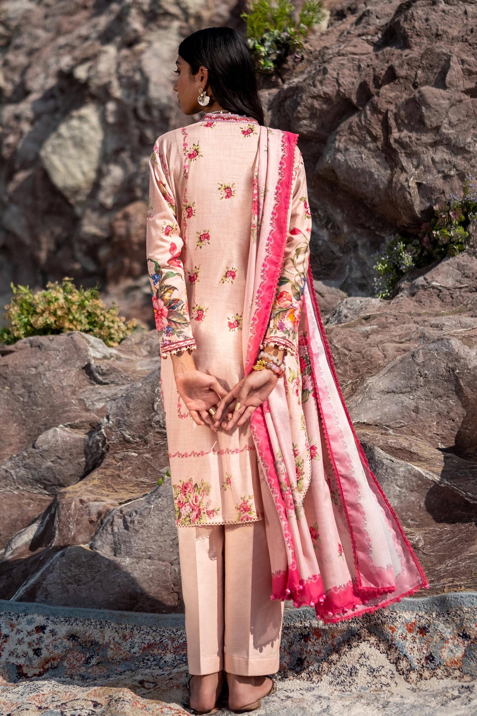 img_sana_safinaz_mahay_24_awwal_boutique