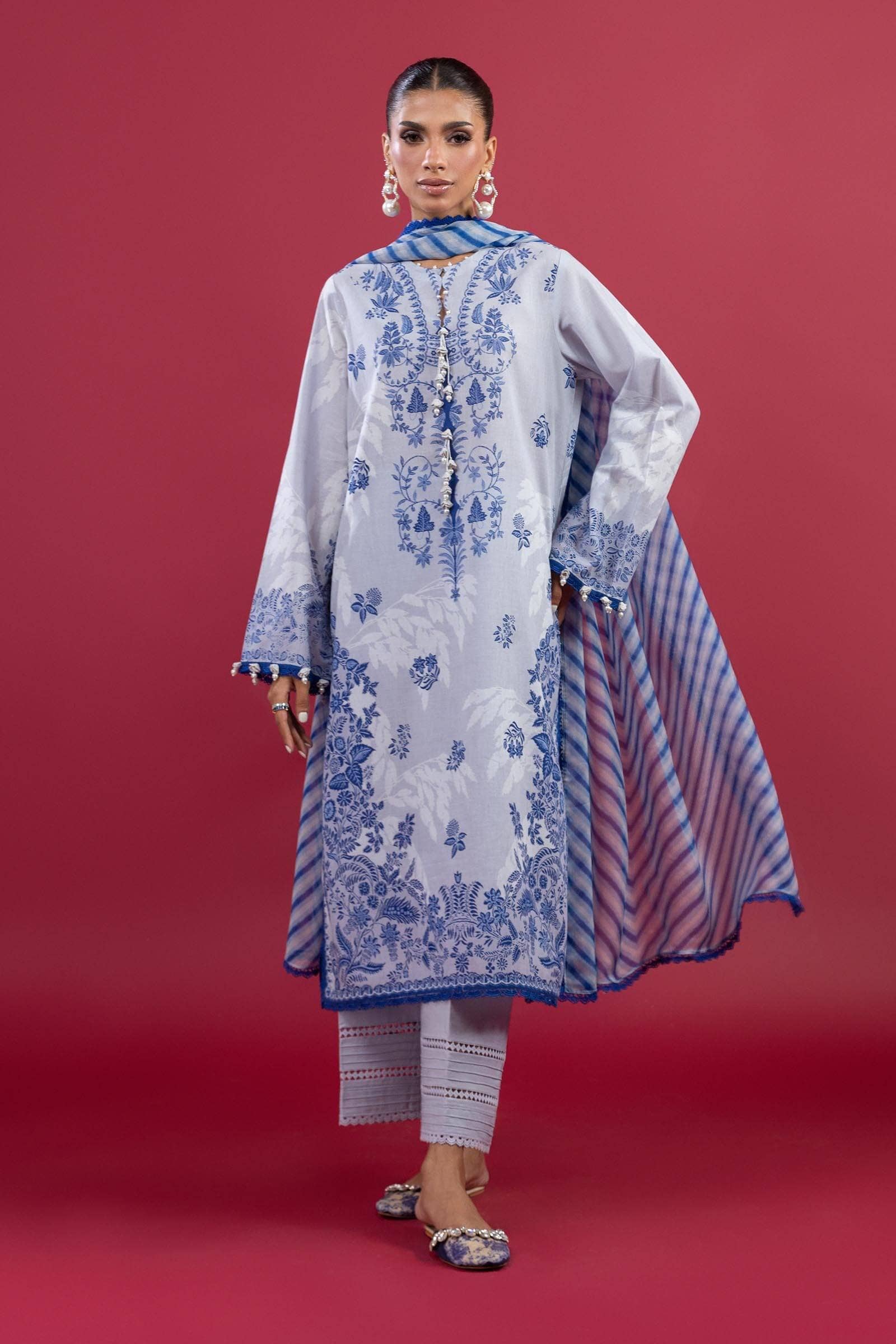 img_mahay_by_sana_safinaz_awwal_boutique