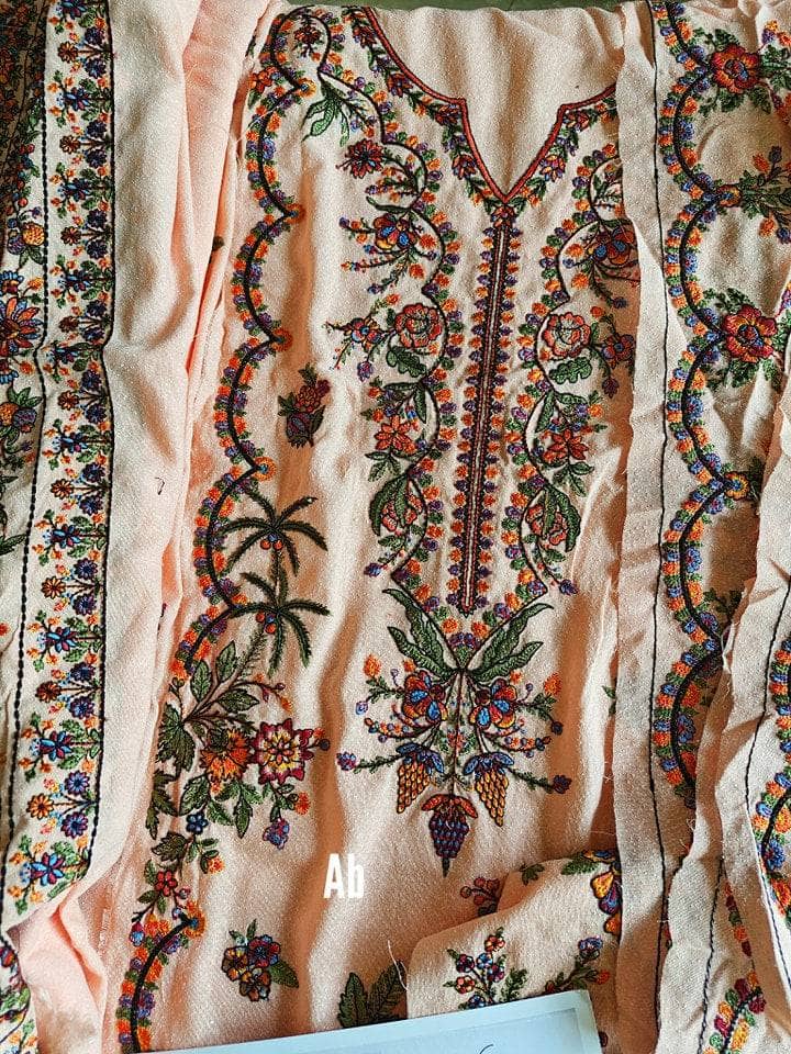 img_hussain_rehar_karandi_awwal_boutique