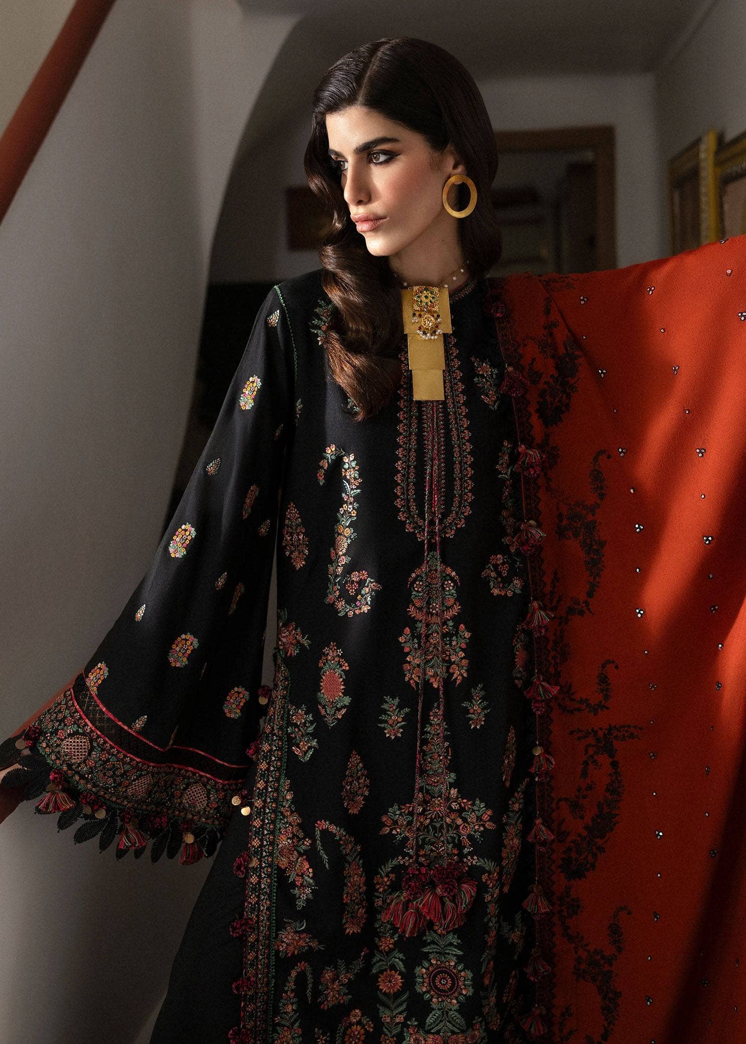 Restocked/Hussain Rehar Karandi 24/Sahe/Black